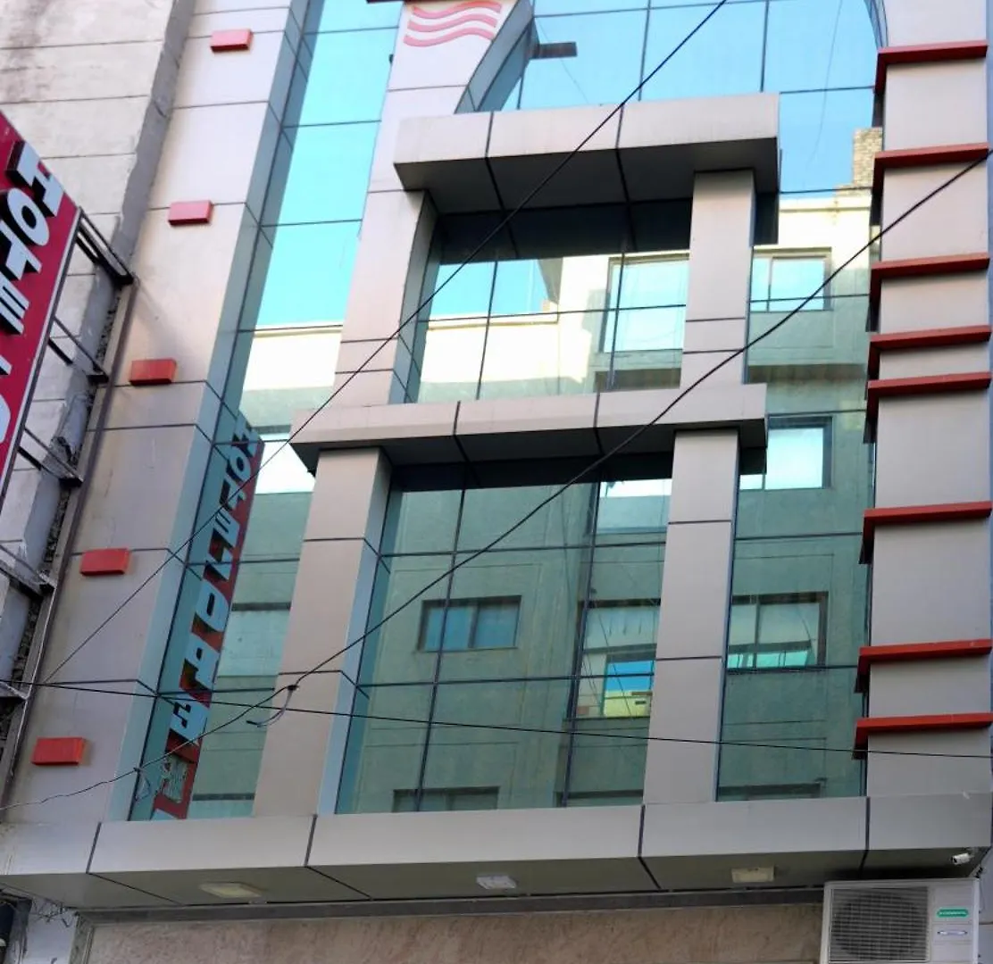 A Family Hotel Oppera Near Igi Airport Nowe Delhi 4*,
