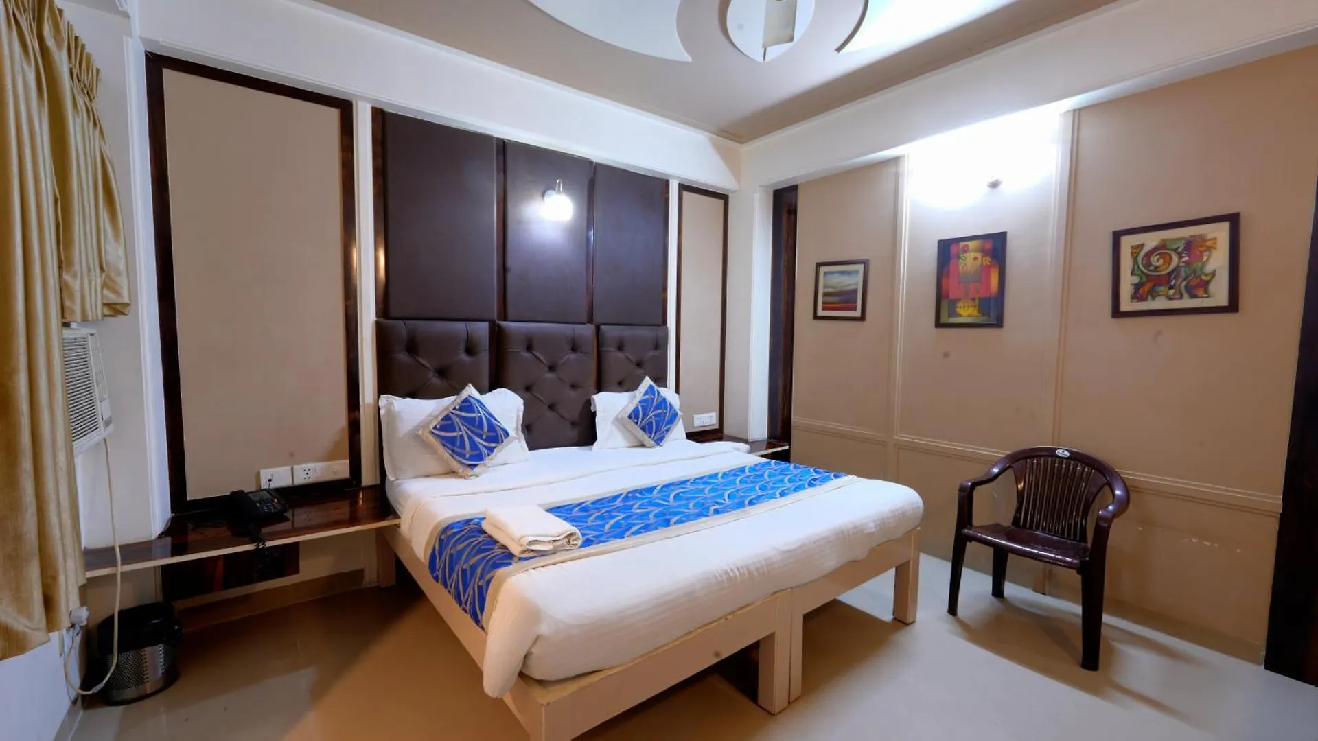 A Family Hotel Oppera Near Igi Airport New Delhi