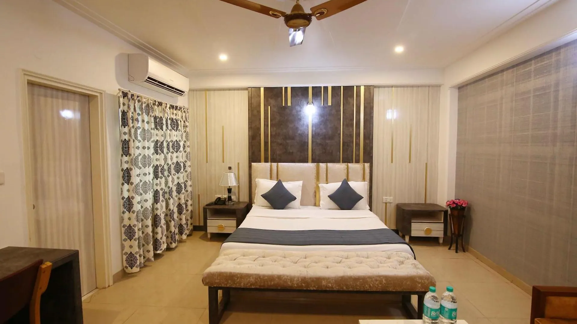 A Family Hotel Oppera Near Igi Airport New Delhi
